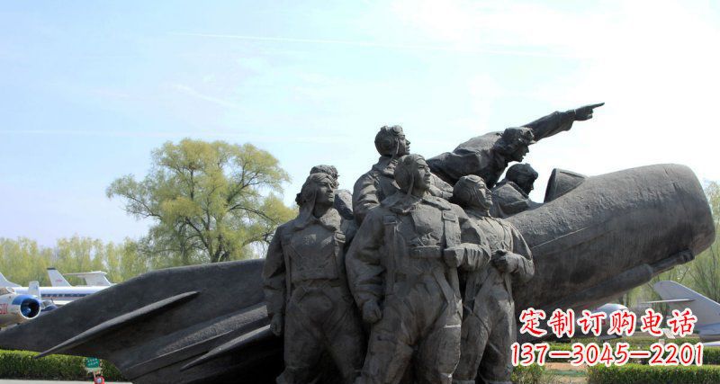 广场飞行员纪念铜雕