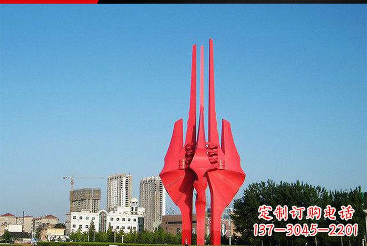 广场红色不锈钢树叶雕塑