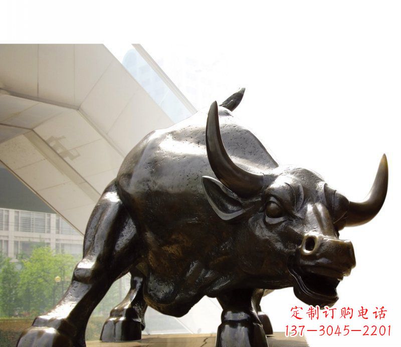 广场华尔街铜牛铜雕
