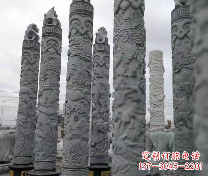 广场景观12生肖石柱 (2)