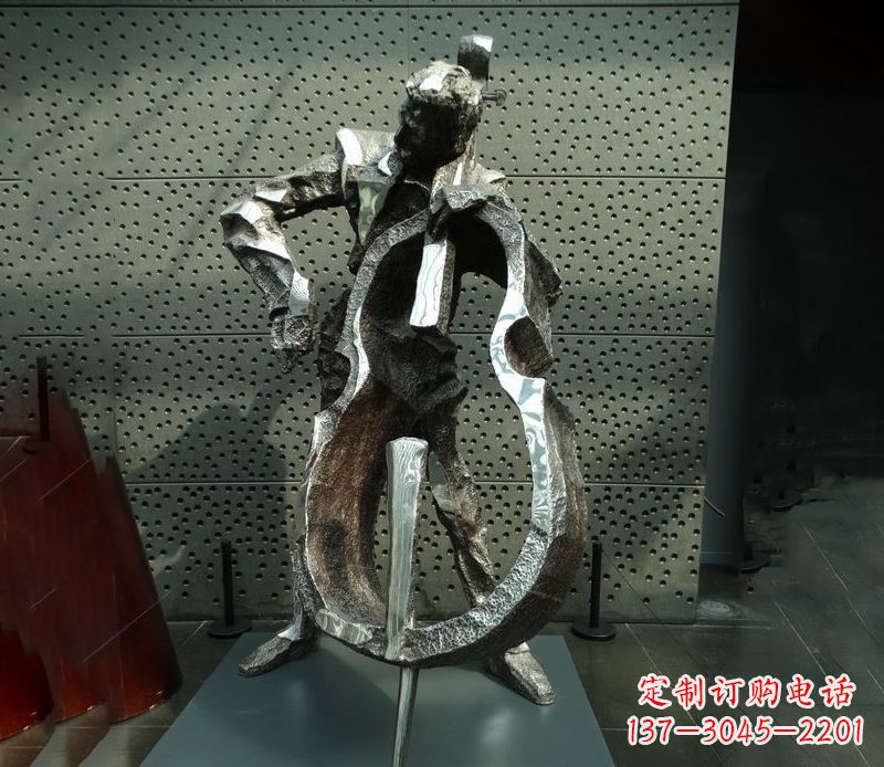 广场拉大提琴人物雕塑
