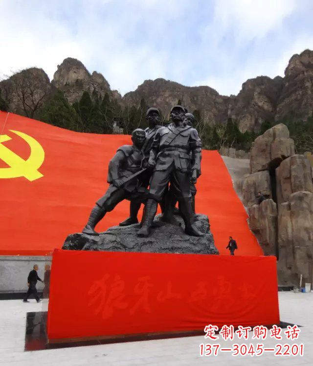 广场狼牙山五壮士纪念铜雕