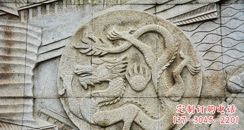 广场龙石浮雕