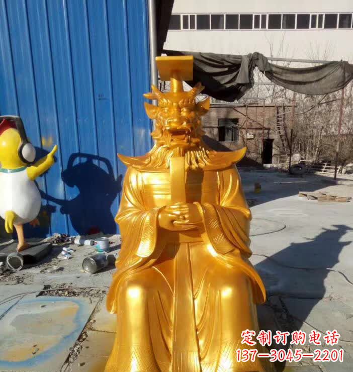 广场龙王铜雕