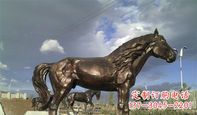 广场马动物铜雕 (2)