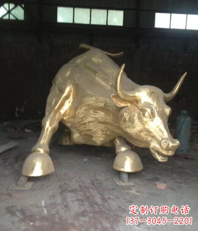 广场牛铜雕 (2)