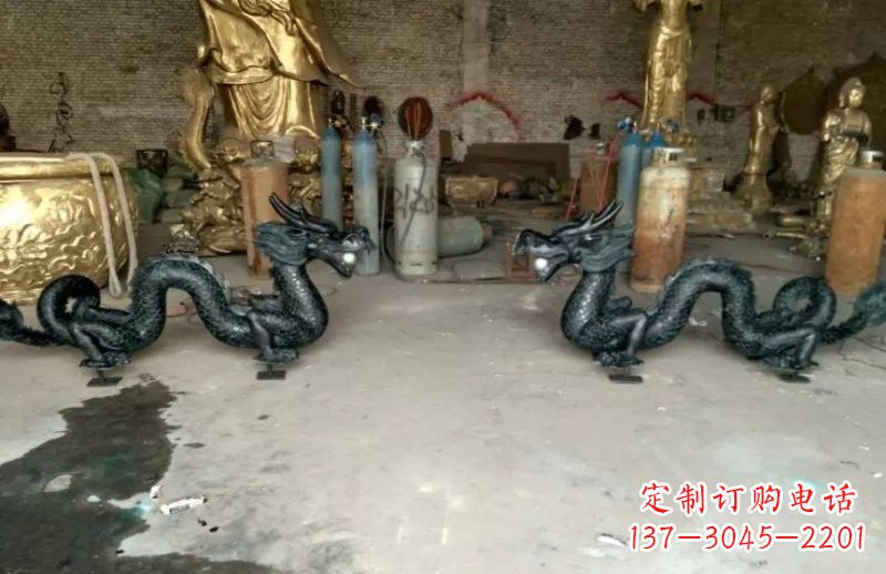 广场青铜双龙戏珠雕塑