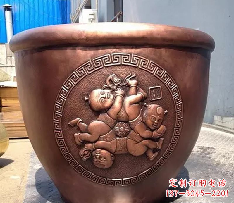 广场水缸铜雕塑