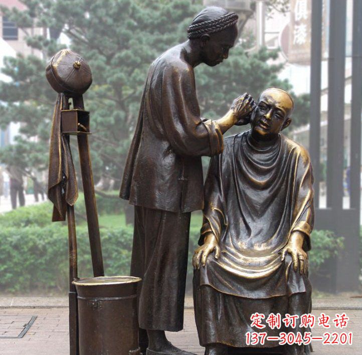 广场铜雕剃头小品人物雕塑