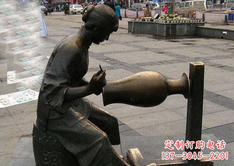 广场铜雕修花盆人物雕塑 广场铜雕修花盆人物雕塑