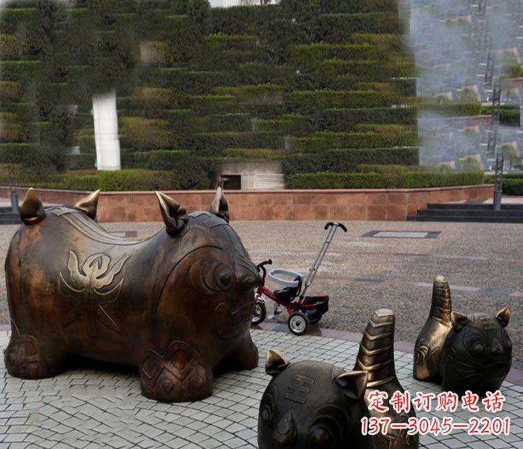 广场小布老虎铜雕