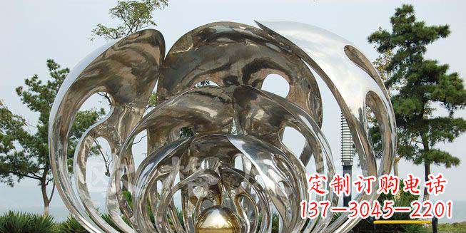 海边不锈钢抽象珍珠雕塑