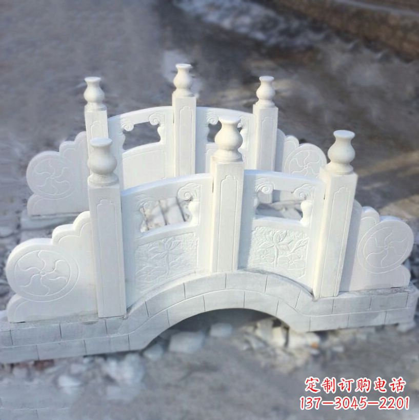 汉白玉石拱桥