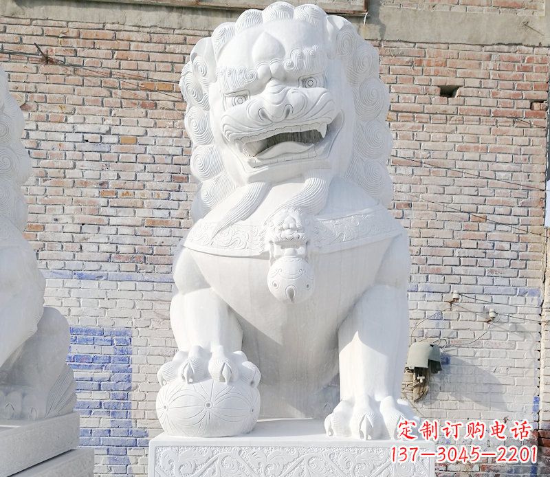 汉白玉庭院狮子门墩