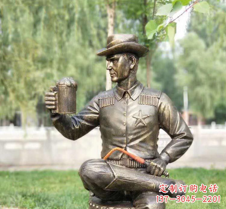 喝啤酒的西方人物铜雕