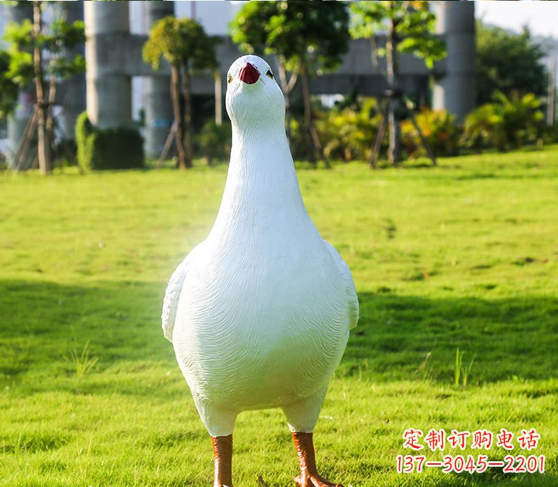和平鸽柱的雕塑 和平鸽柱的雕塑