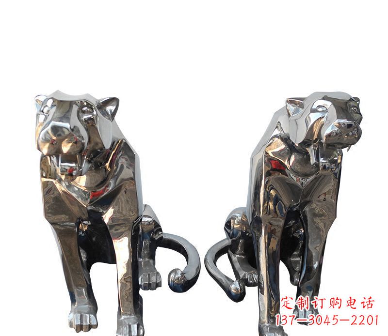 户外豹子雕塑