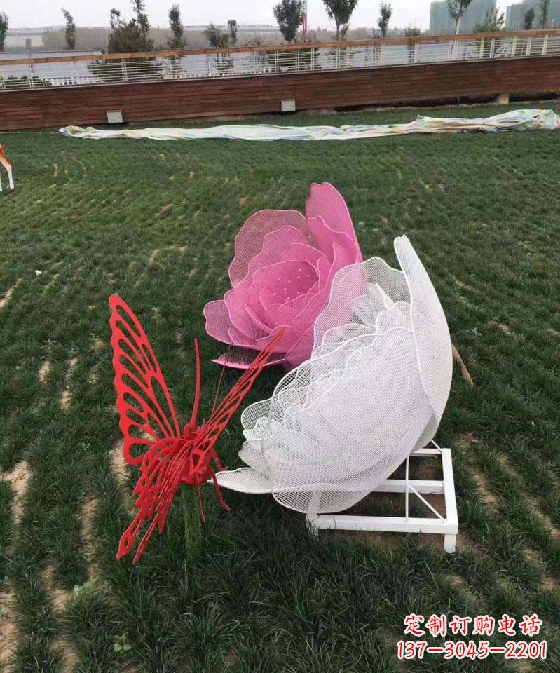 户外不锈钢铁艺蝴蝶花朵雕塑