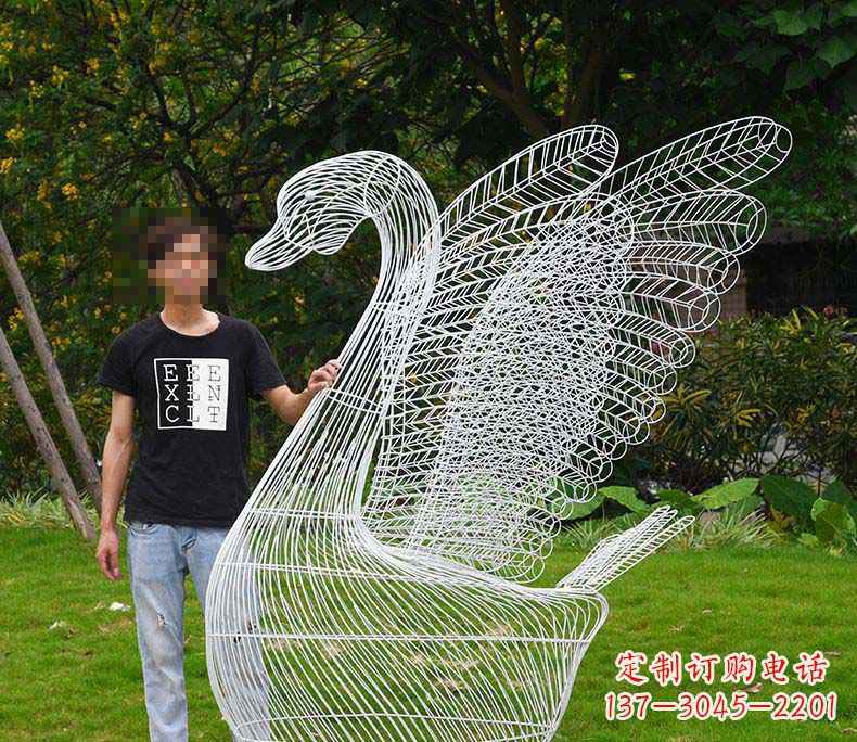 户外镂空不锈钢天鹅摆件雕塑