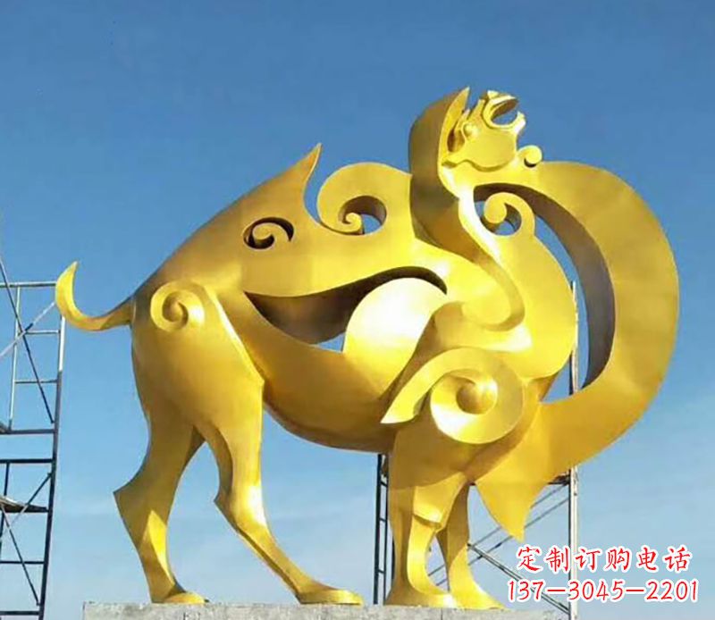 户外骆驼雕塑