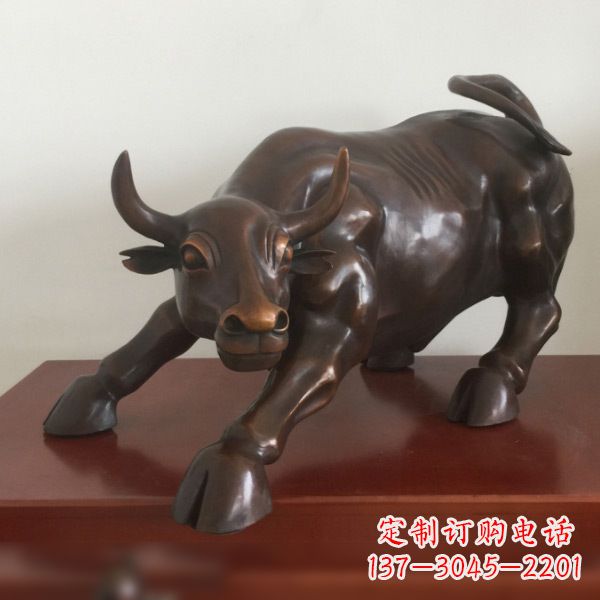 华尔街铜牛雕塑 (2)