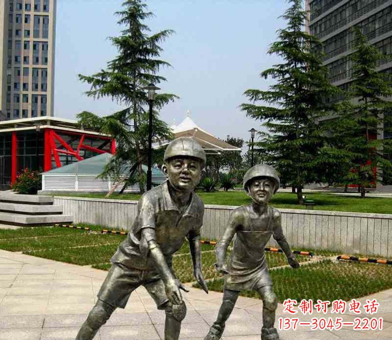 滑旱冰的男孩人物铜雕
