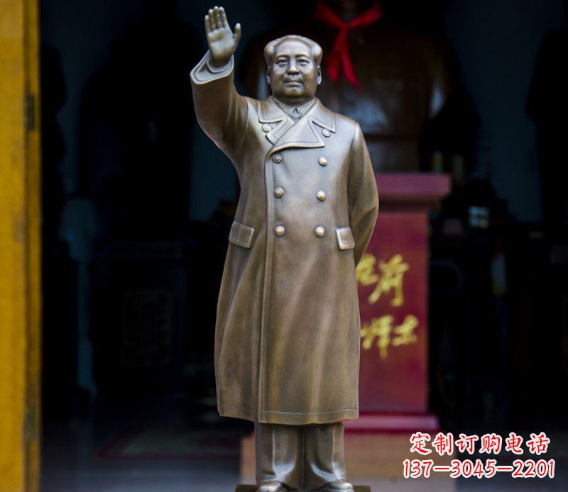挥手的主席广场铜雕景观雕塑 挥手的主席广场铜雕景观雕塑