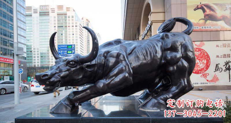 街边华尔街牛铜雕