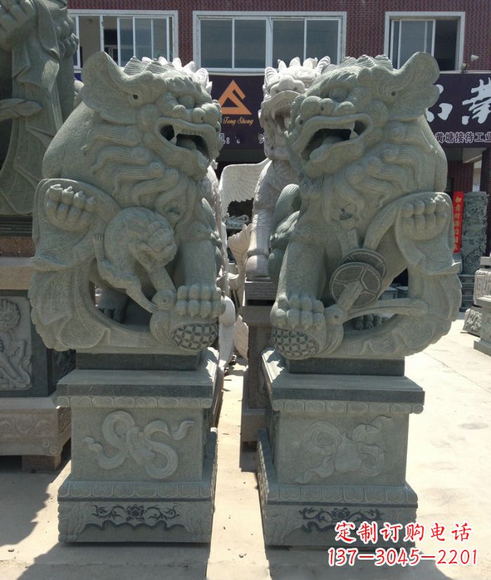 街边景观南方狮子石雕 (2)