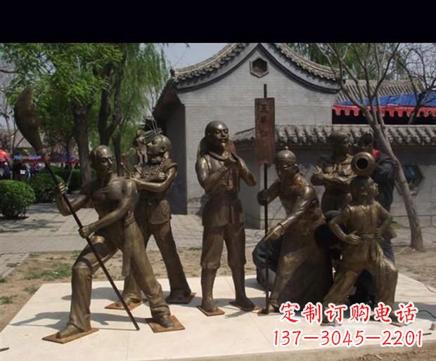 街头卖艺的清朝人物铜雕