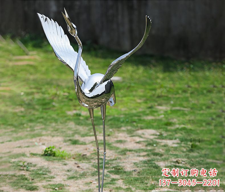 酒店丹顶鹤展翅不-锈-钢-雕-塑-112 酒店丹顶鹤展翅不锈钢雕塑112