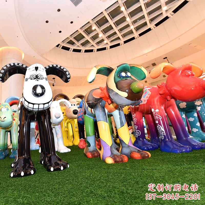 卡通狗商场彩绘美陈雕塑