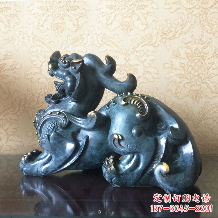 烤漆铜雕貔貅神兽动物摆件