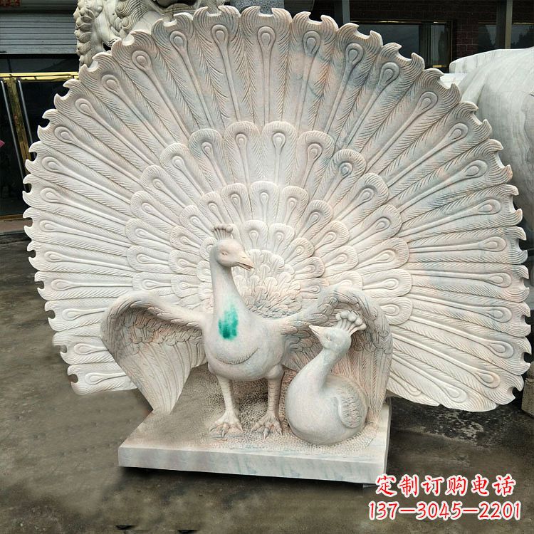 孔雀汉白玉石雕