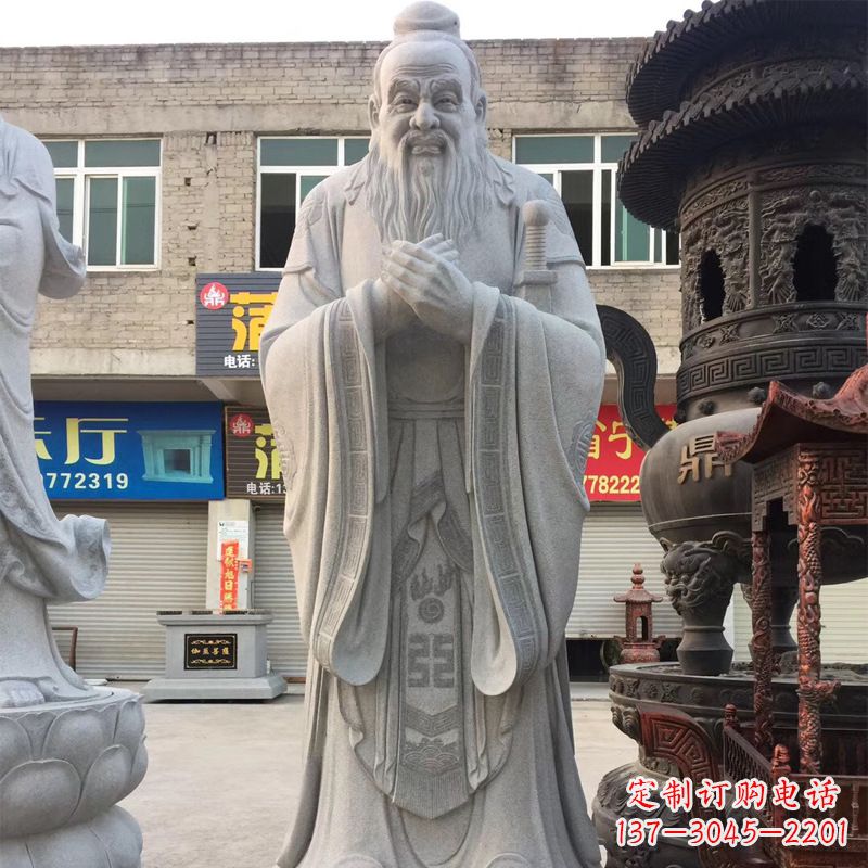孔子石雕头像