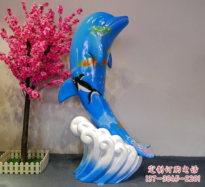 蓝色彩绘海豚雕塑,景区公园园林动物景观