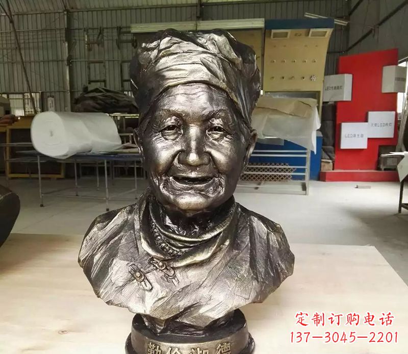 老奶奶胸像勤俭淑德铜雕