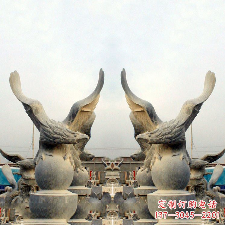 老鹰青石雕塑