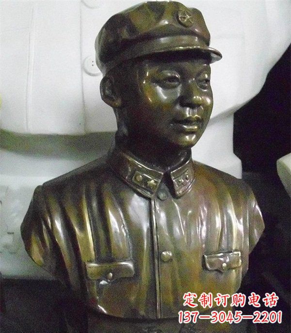 雷锋胸像校园玻璃钢仿铜人物雕塑
