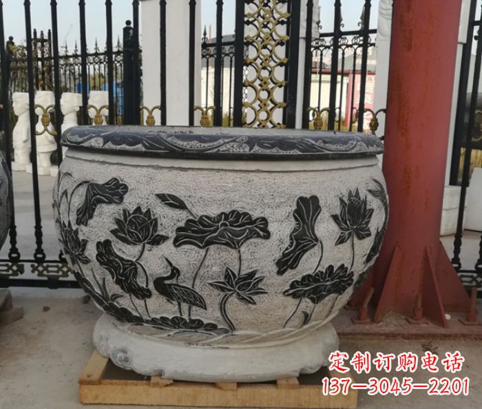 连年有鱼石浮雕圆形荷花水缸