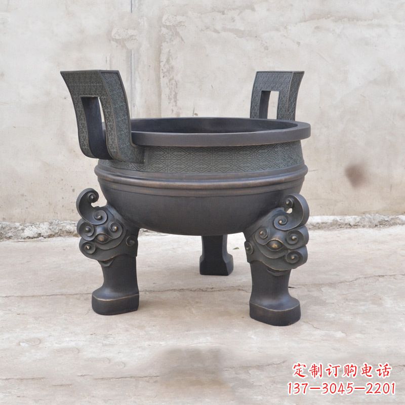 两耳三足圆形铜鼎