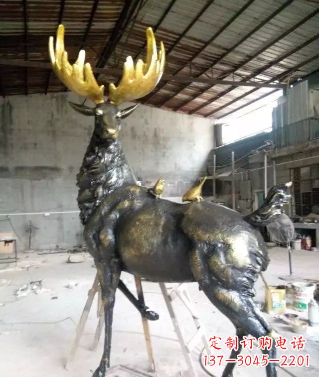 羚羊动物铜雕
