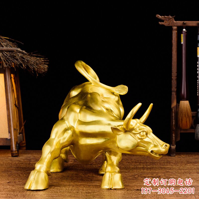 鎏金华尔街铜牛生肖动物雕塑摆件