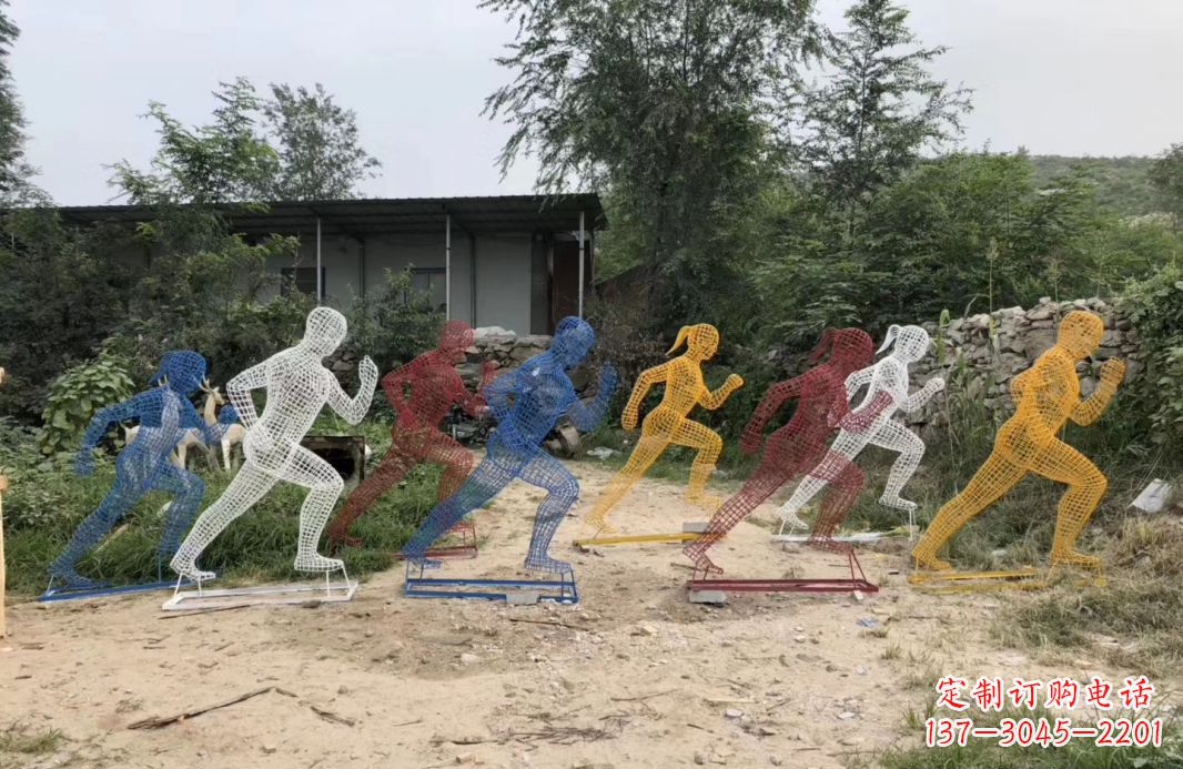 镂空人物雕塑不锈钢广场景观雕塑
