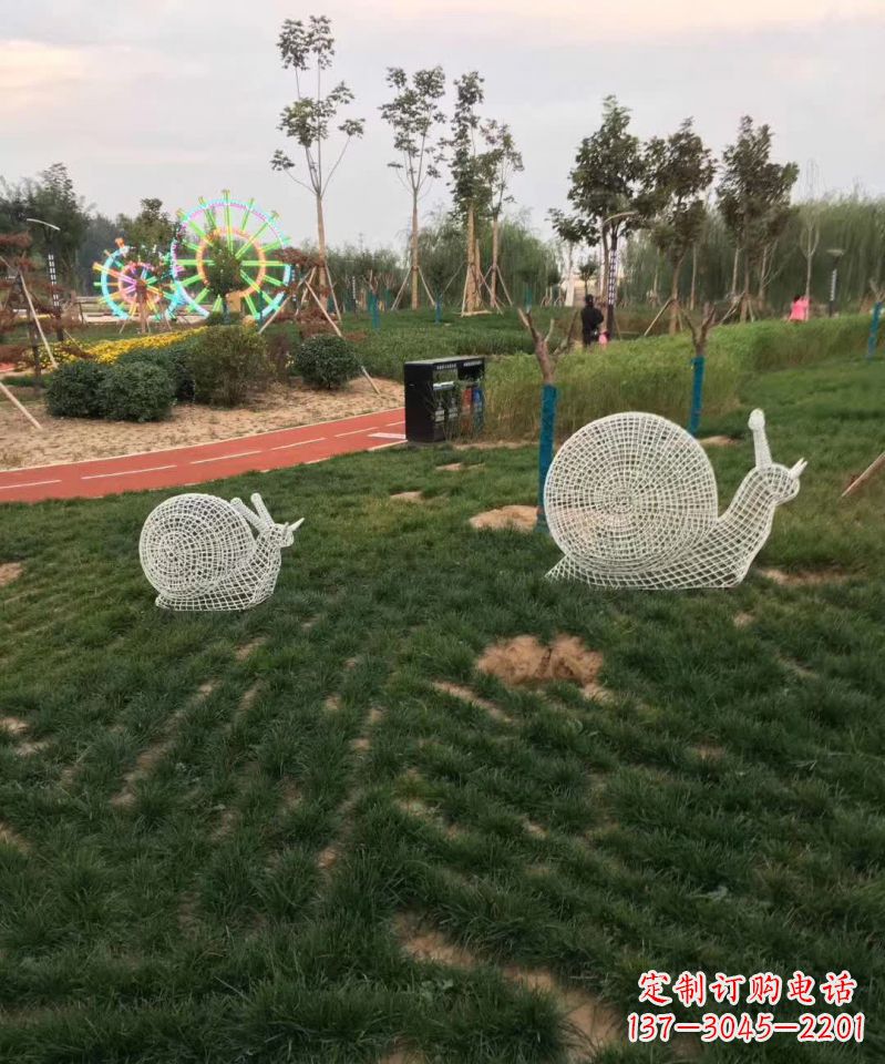 镂空蜗牛不-锈-钢-雕-塑-
