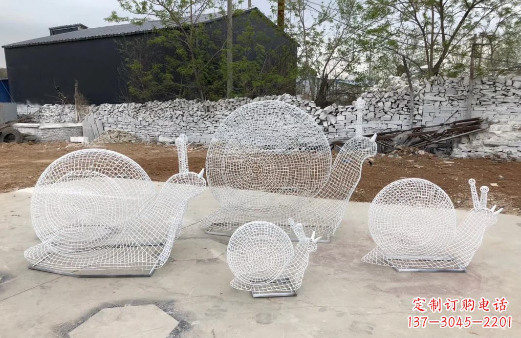 镂空蜗牛不-锈-钢-雕-塑-1