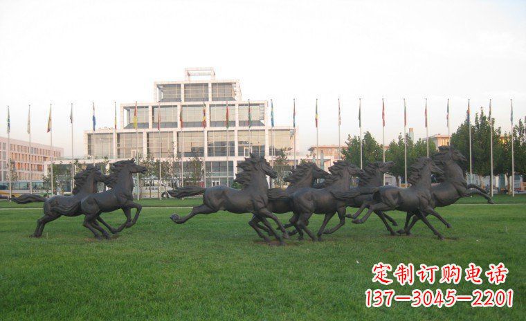 马奔腾公园铜雕