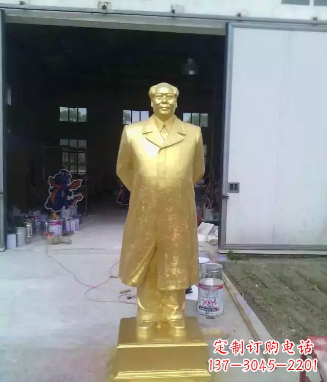 毛主席广场伟人铜雕