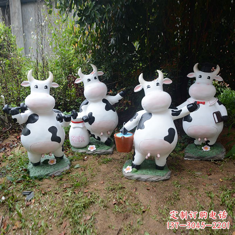 牛卡通雕塑图片 (2)