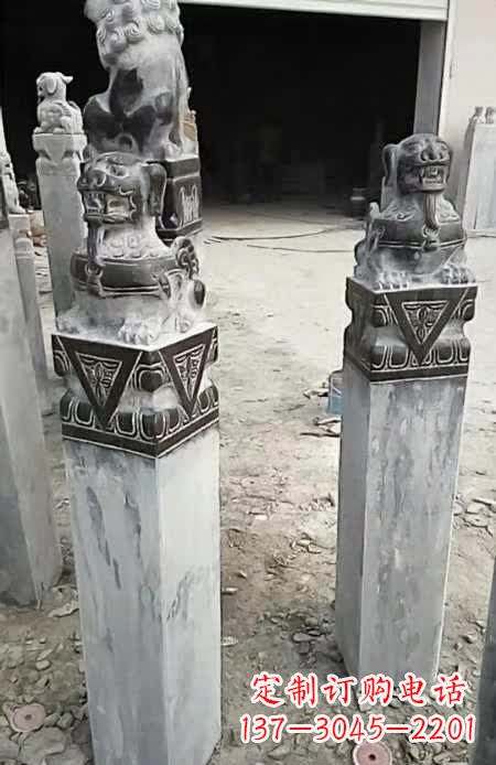 貔貅栓马桩雕塑